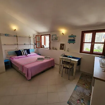 Mare Fuori With Terrace * Rovinj