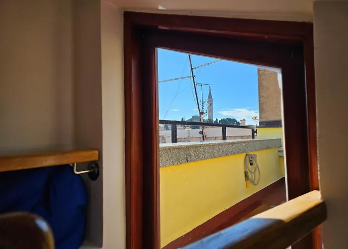 Mare Fuori With Terrace * Rovinj